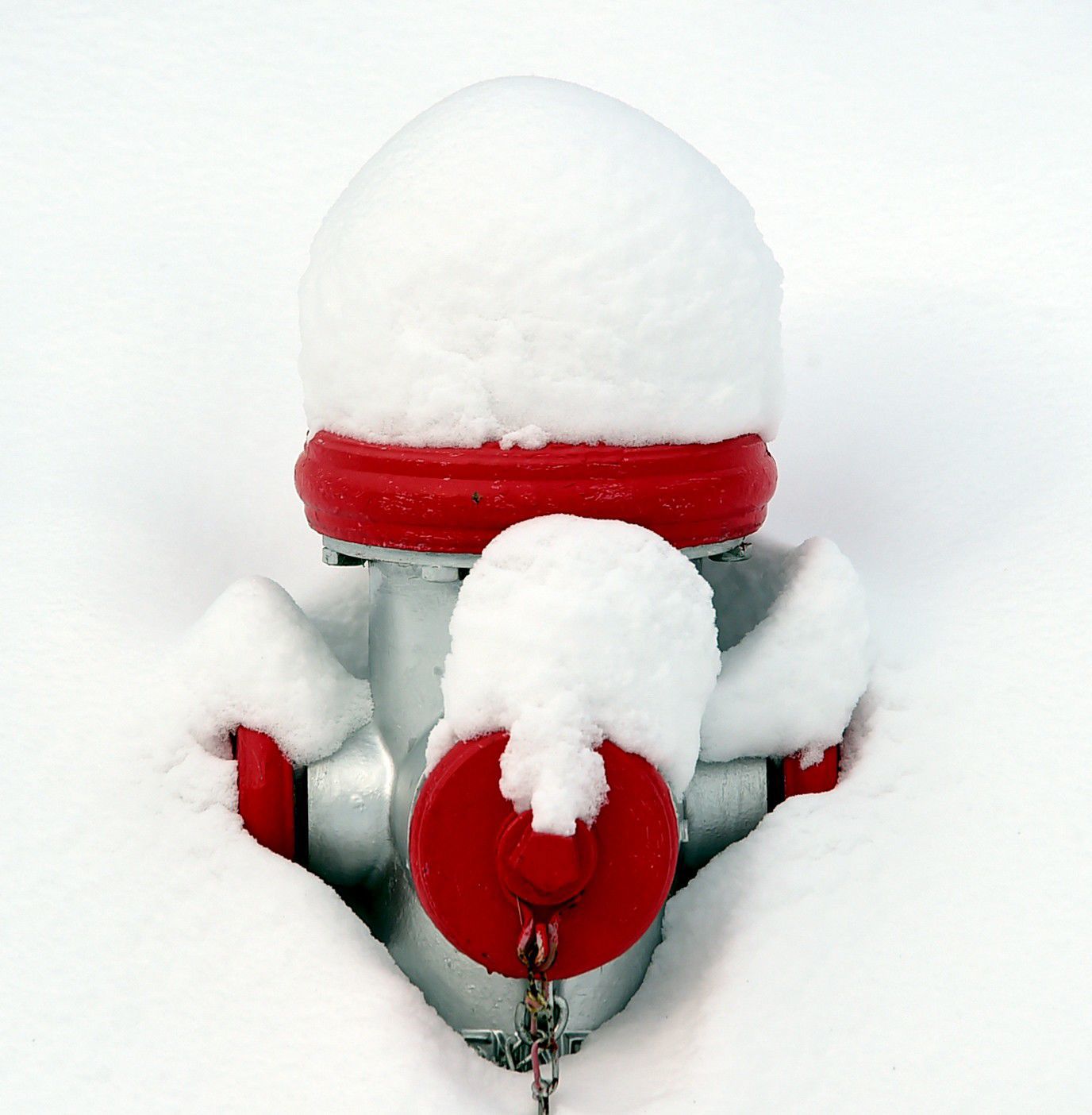 Snow on fire hydrant